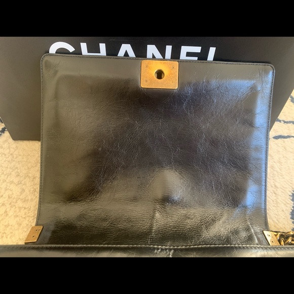 Chanel boy flap bag large gold chain - Picture 7 of 15